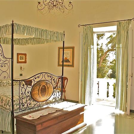 Villa Paradiso Кастильончелло Экстерьер фото